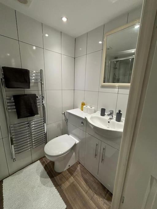 Cozy Apartment, Free Parking
